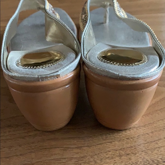 EUC slide sandals size 39 - Picture 3 of 7